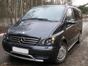   Mercedes-Benz Viano  