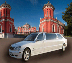   Mercedes Pullman